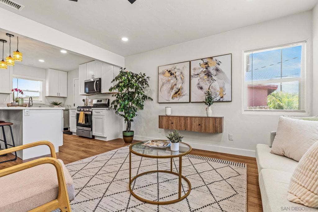 1334 E Division St, National City, CA 91950 1334 E Division St, National City, CA 91950