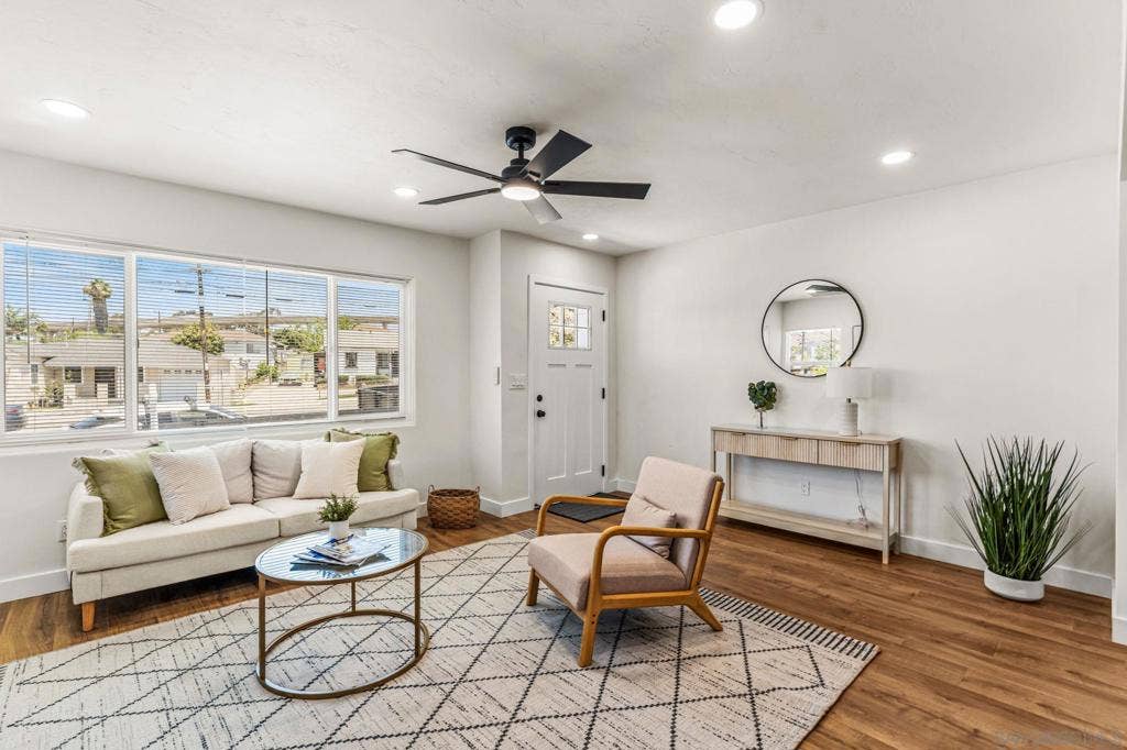 1334 E Division St, National City, CA 91950 1334 E Division St, National City, CA 91950