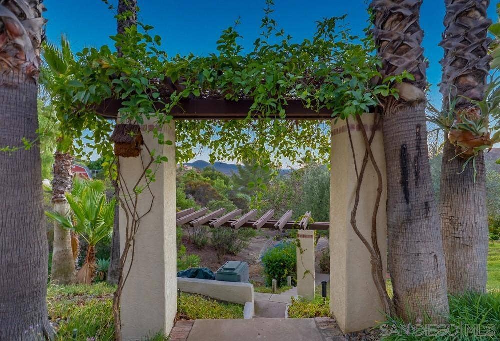 14697 Hidden Wood, Jamul, CA 91935 14697 Hidden Wood, Jamul, CA 91935
