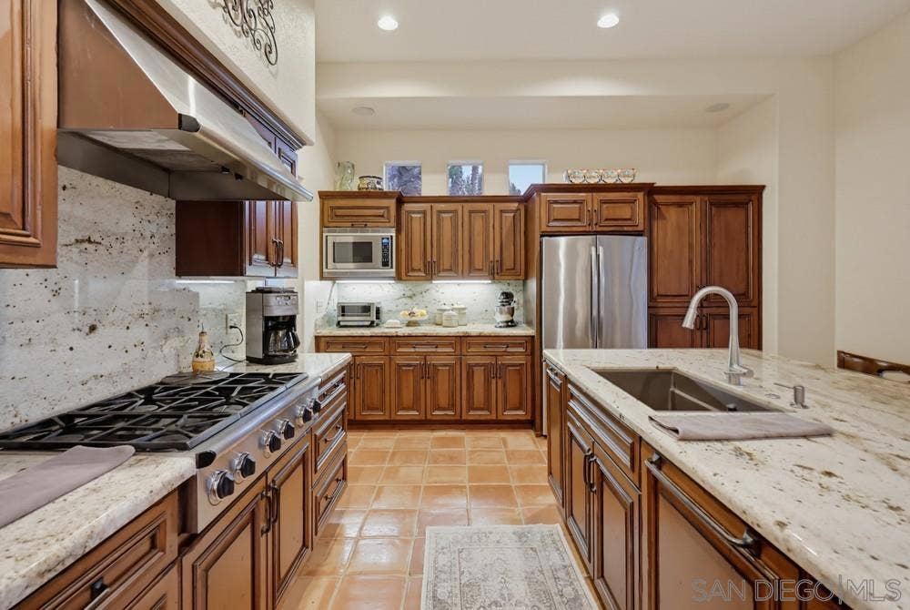 14697 Hidden Wood, Jamul, CA 91935 14697 Hidden Wood, Jamul, CA 91935