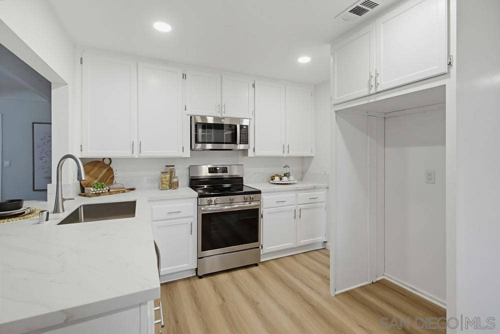 14634 Billy Ln, Poway, CA 92064 14634 Billy Ln, Poway, CA 92064
