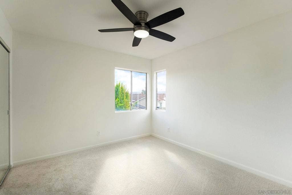 11689 Via Nicole, El Cajon, CA 92019