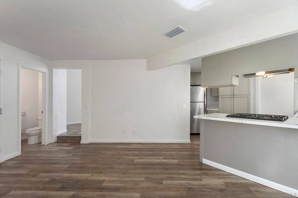 11689 Via Nicole, El Cajon, CA 92019