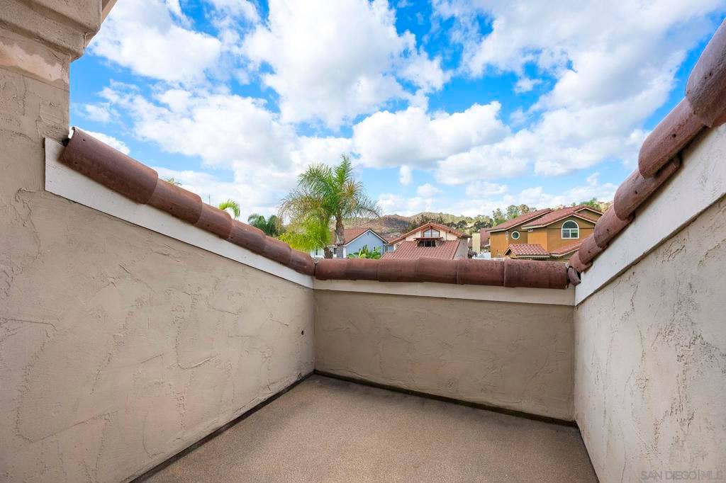 11689 Via Nicole, El Cajon, CA 92019