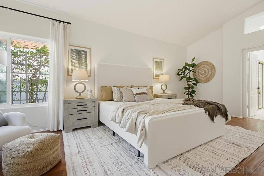 4105 Pindar Way, Oceanside, CA 92056 4105 Pindar Way, Oceanside, CA 92056