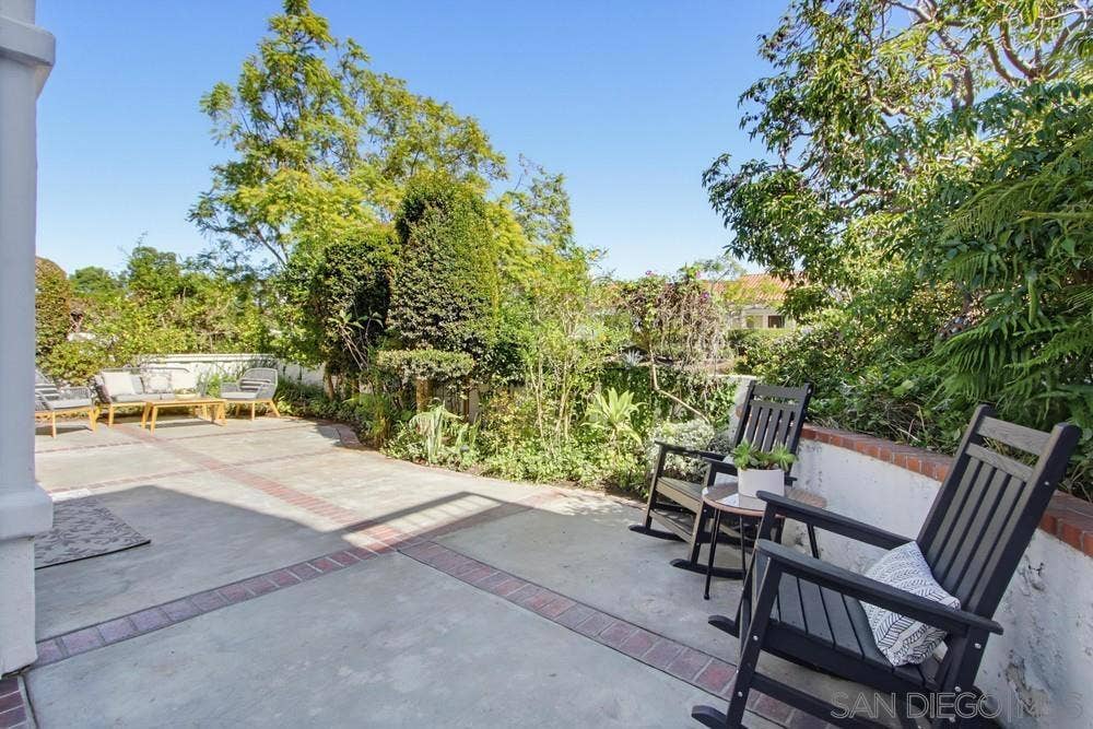 4105 Pindar Way, Oceanside, CA 92056 4105 Pindar Way, Oceanside, CA 92056