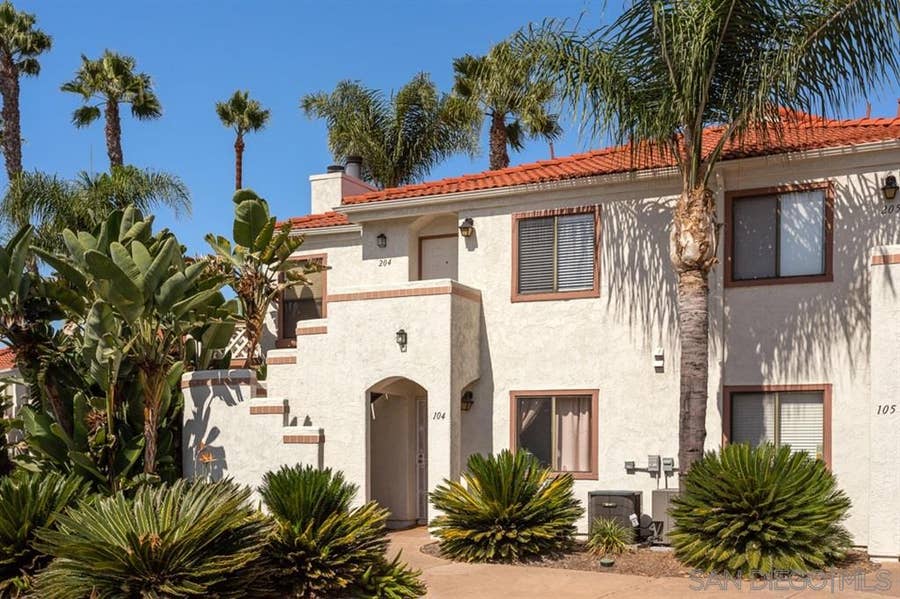 Property photo for 9388 Twin Trails Dr, #204, San Diego, CA
