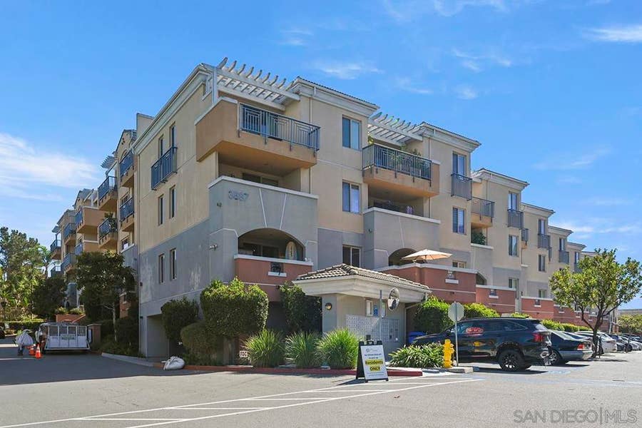 Property photo for 3887 Pell Pl, #307, San Diego, CA