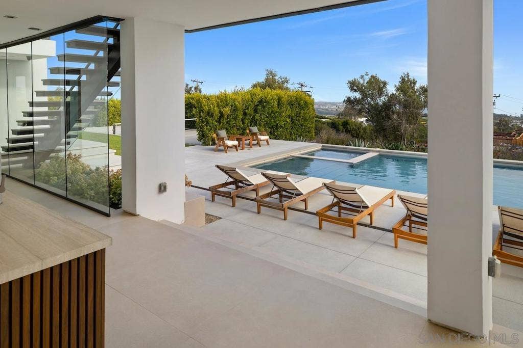 29623 Cuthbert Rd, Malibu, CA 90265 29623 Cuthbert Rd, Malibu, CA 90265