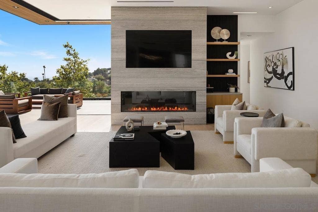29623 Cuthbert Rd, Malibu, CA 90265 29623 Cuthbert Rd, Malibu, CA 90265