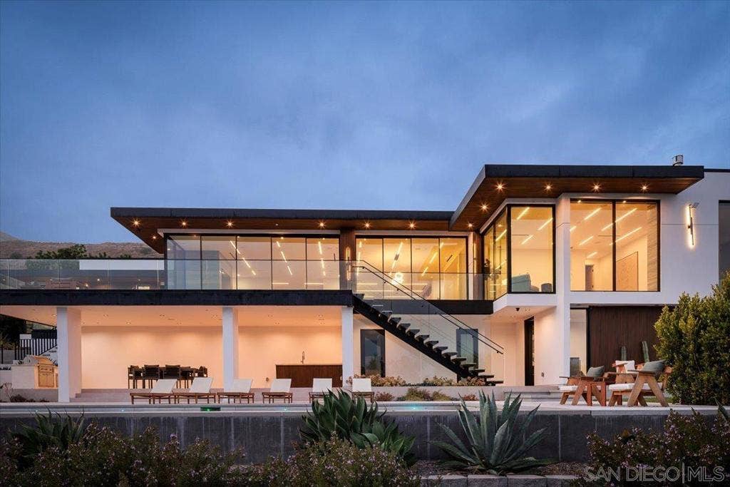 29623 Cuthbert Rd, Malibu, CA 90265 29623 Cuthbert Rd, Malibu, CA 90265