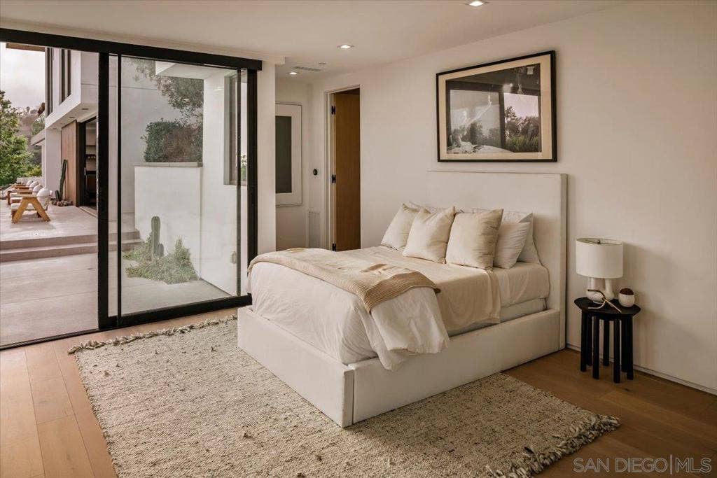 29623 Cuthbert Rd, Malibu, CA 90265 29623 Cuthbert Rd, Malibu, CA 90265