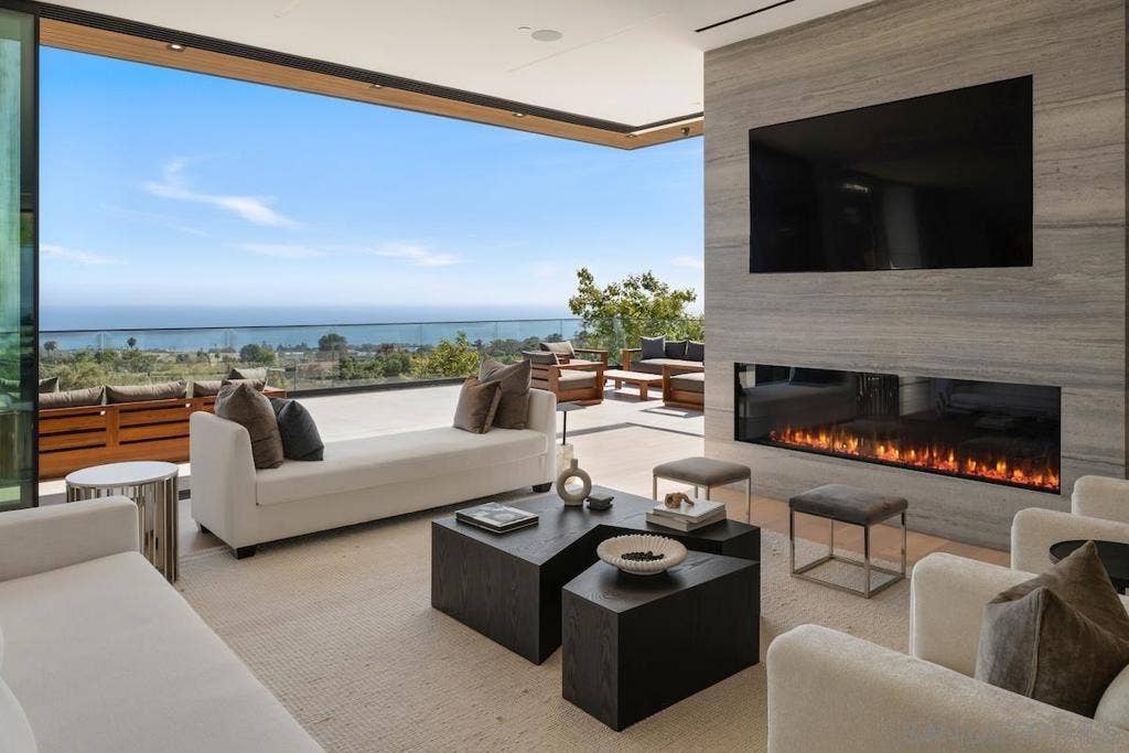 29623 Cuthbert Rd, Malibu, CA 90265 29623 Cuthbert Rd, Malibu, CA 90265