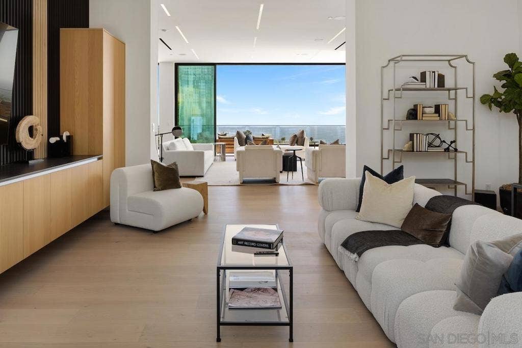 29623 Cuthbert Rd, Malibu, CA 90265 29623 Cuthbert Rd, Malibu, CA 90265
