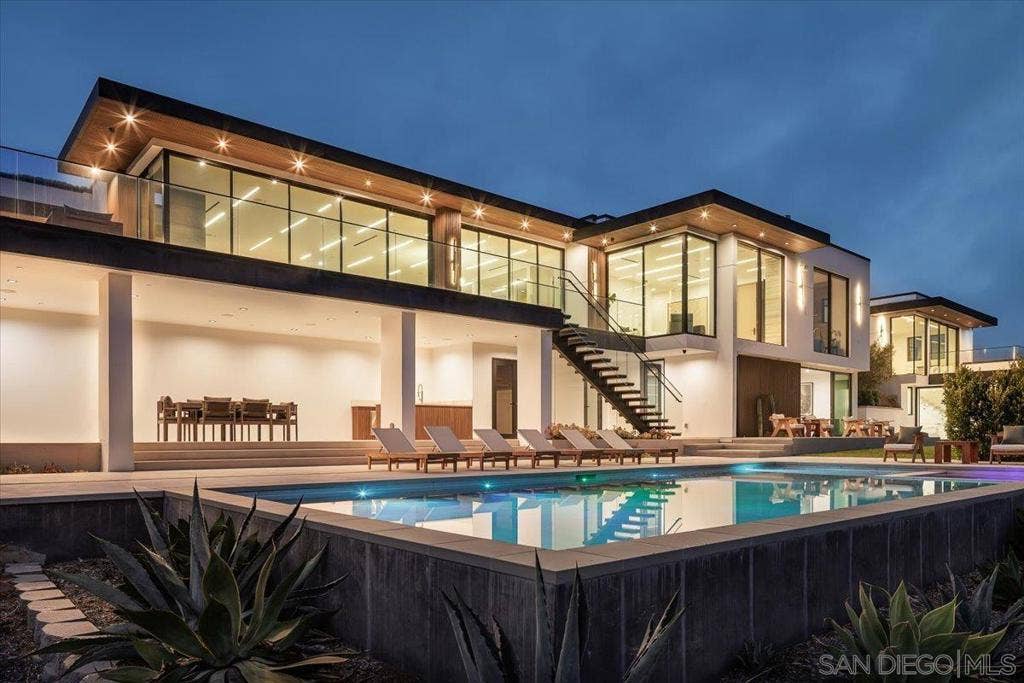 29623 Cuthbert Rd, Malibu, CA 90265 29623 Cuthbert Rd, Malibu, CA 90265