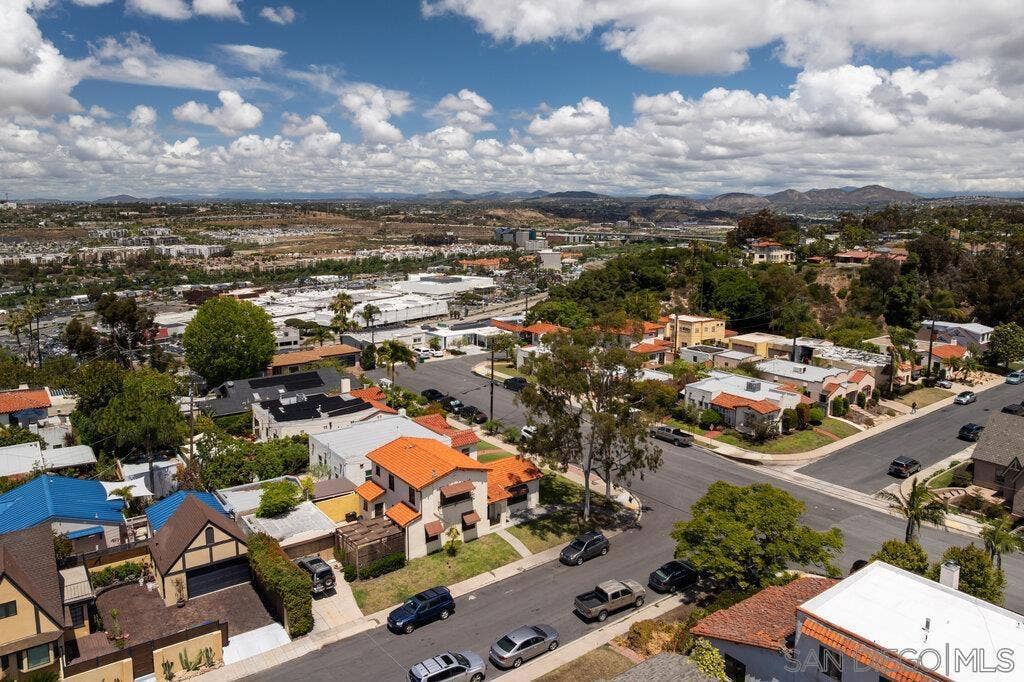 1240 Golden Gate Dr., San Diego, CA 92116 1240 Golden Gate Dr., San Diego, CA 92116