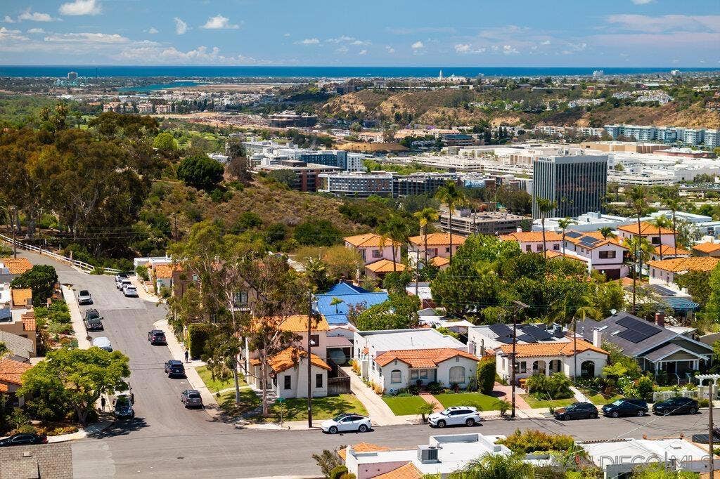1240 Golden Gate Dr., San Diego, CA 92116 1240 Golden Gate Dr., San Diego, CA 92116