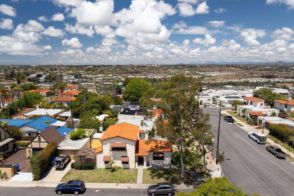 1240 Golden Gate Dr., San Diego, CA 92116 1240 Golden Gate Dr., San Diego, CA 92116