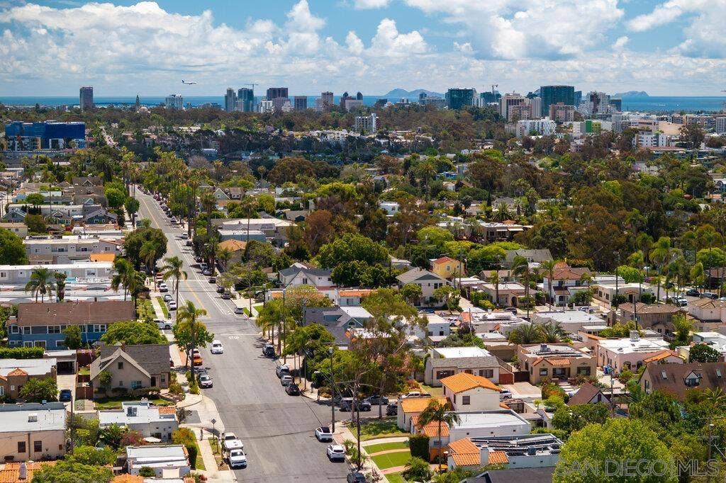 1240 Golden Gate Dr., San Diego, CA 92116 1240 Golden Gate Dr., San Diego, CA 92116