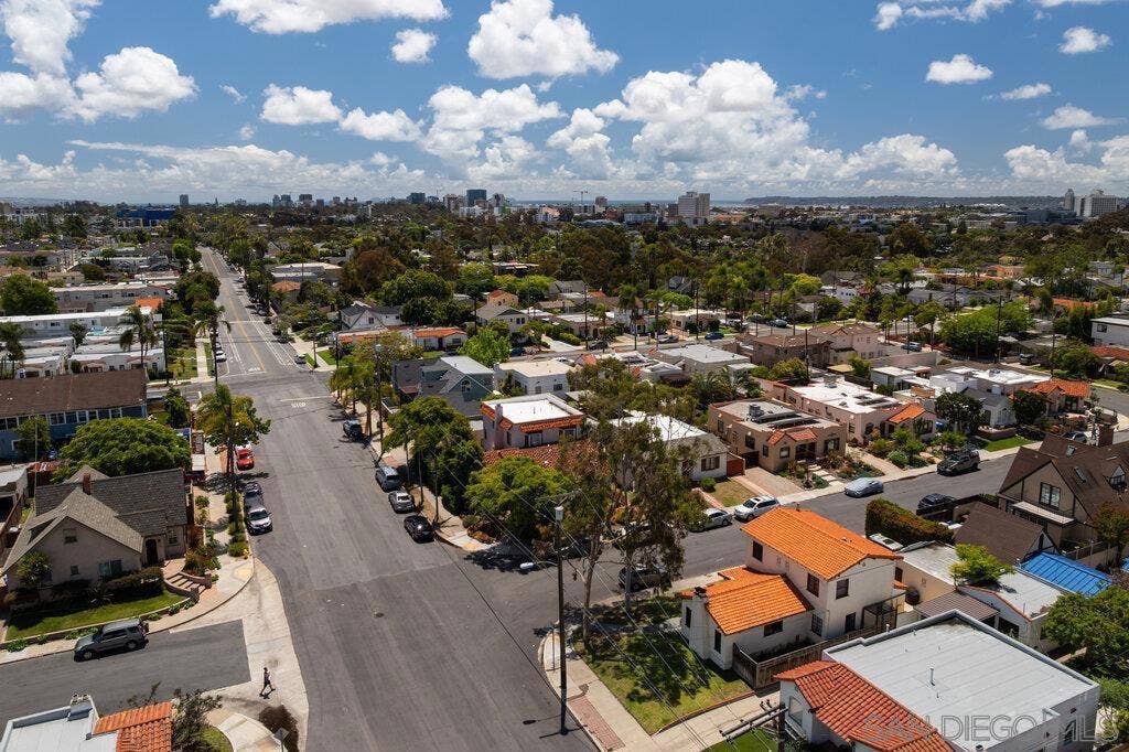 1240 Golden Gate Dr., San Diego, CA 92116 1240 Golden Gate Dr., San Diego, CA 92116
