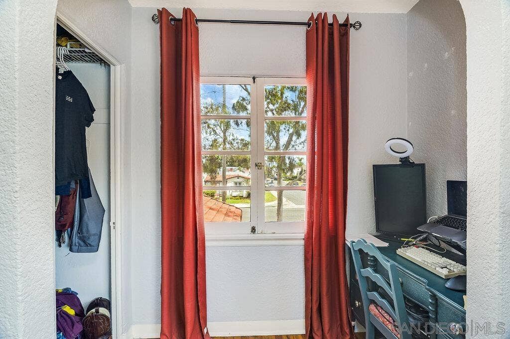 1240 Golden Gate Dr., San Diego, CA 92116 1240 Golden Gate Dr., San Diego, CA 92116