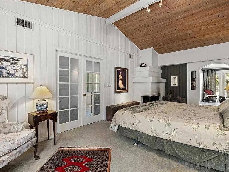 1556 VIA RANCHO PKWY, Escondido, CA 92029 1556 VIA RANCHO PKWY, Escondido, CA 92029