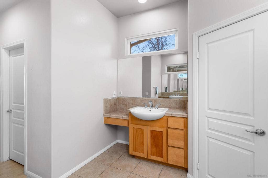 2261 Camino Del Vecino, Alpine, CA 91901