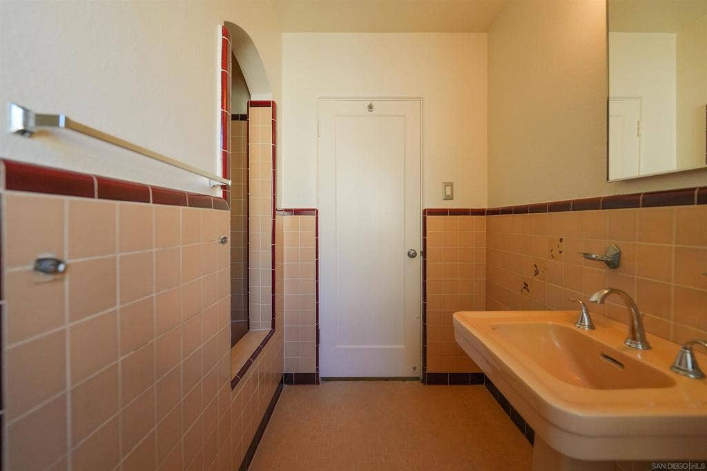 3365 State, San Diego, CA 92103 3365 State, San Diego, CA 92103