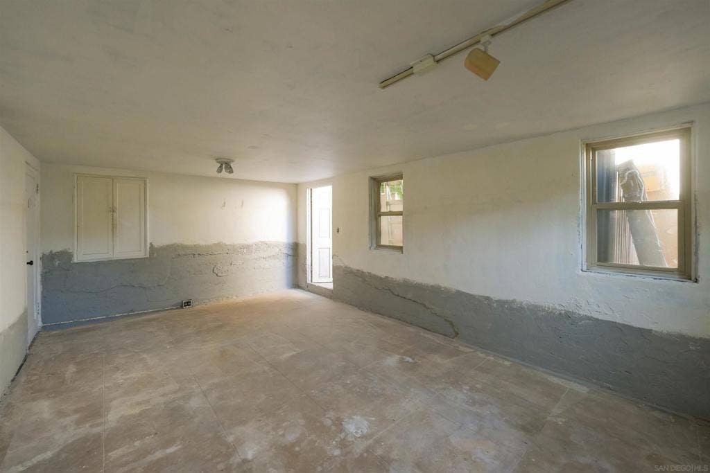 3365 State, San Diego, CA 92103 3365 State, San Diego, CA 92103