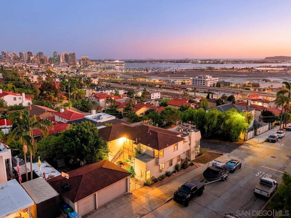 3365 State, San Diego, CA 92103 3365 State, San Diego, CA 92103