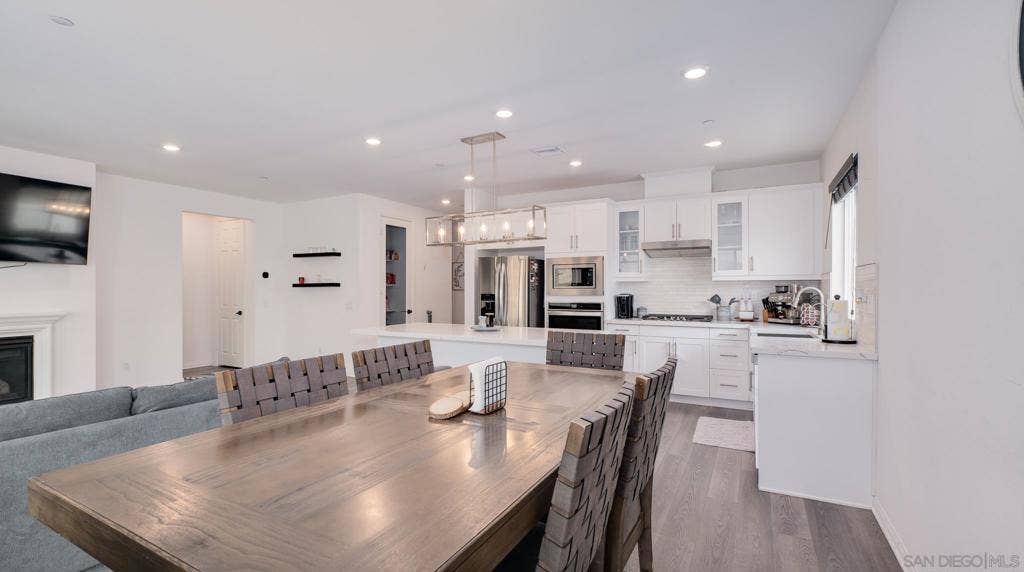 28192 Chambers Ave, Menifee, CA 92585 28192 Chambers Ave, Menifee, CA 92585