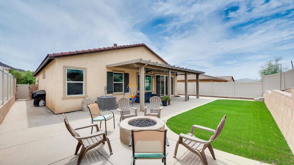 28192 Chambers Ave, Menifee, CA 92585 28192 Chambers Ave, Menifee, CA 92585