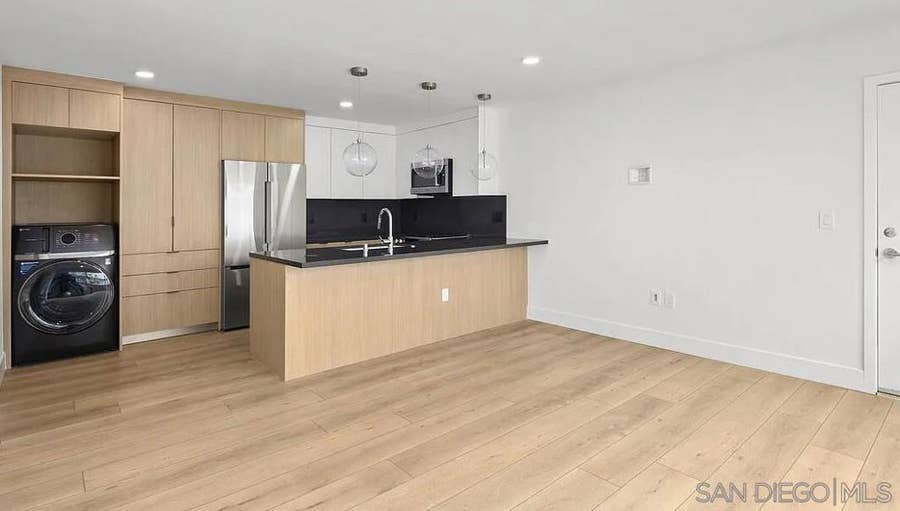 Property photo for 1534 Diamond St, #8, San Diego, CA