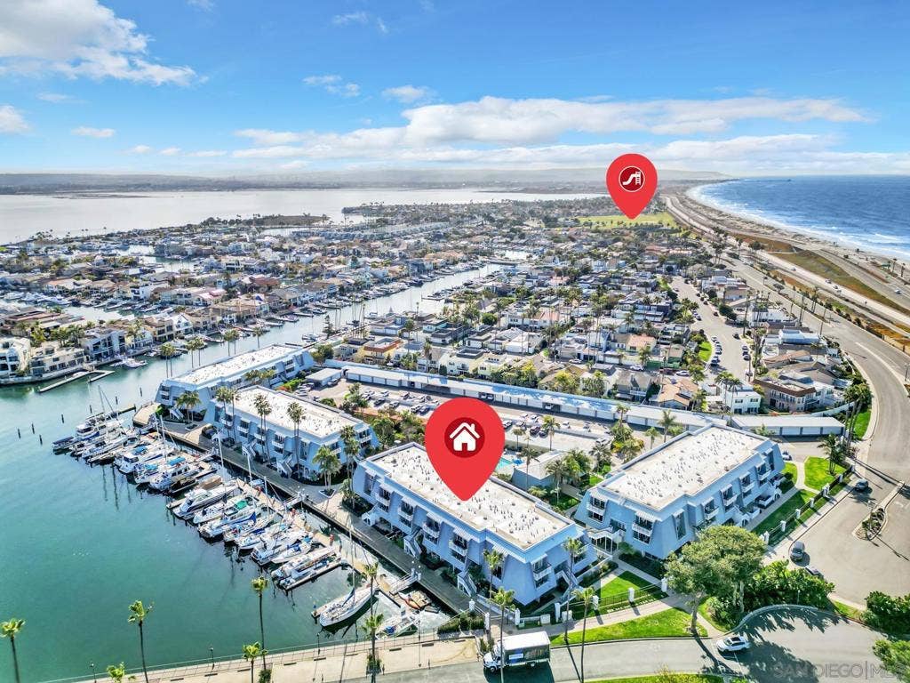 32 Montego Court, Coronado, CA 92118 32 Montego Court, Coronado, CA 92118