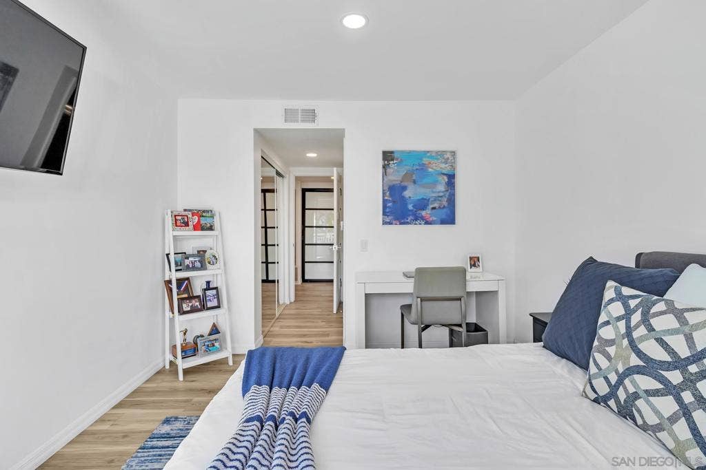 32 Montego Court, Coronado, CA 92118 32 Montego Court, Coronado, CA 92118