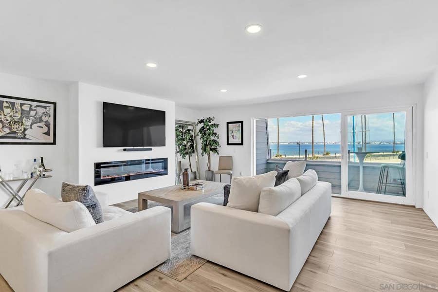 Property photo for 32 Montego Court, Coronado, CA