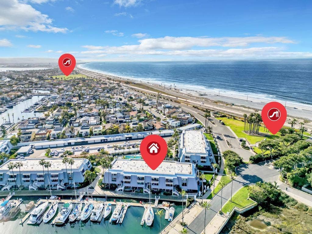32 Montego Court, Coronado, CA 92118 32 Montego Court, Coronado, CA 92118