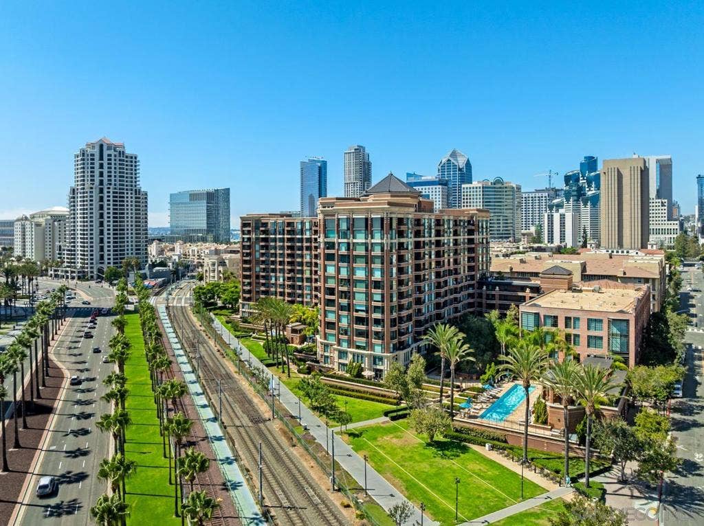 500 W Harbor Dr., #624, San Diego, CA 92101 500 W Harbor Dr., #624, San Diego, CA 92101