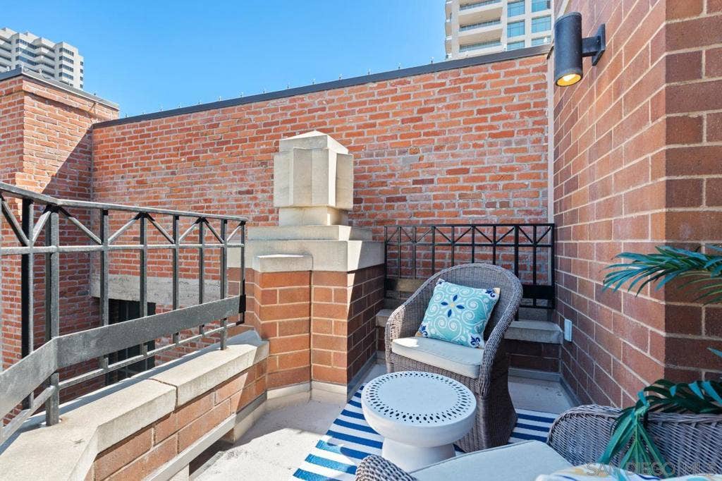 500 W Harbor Dr., #624, San Diego, CA 92101 Balcony