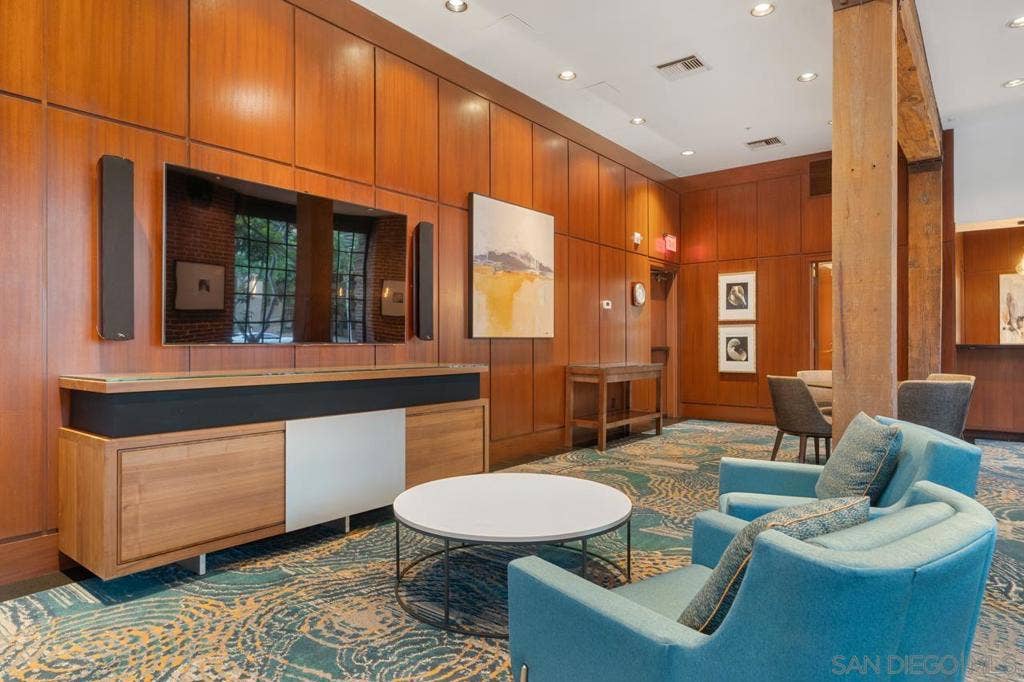500 W Harbor Dr., #624, San Diego, CA 92101 500 W Harbor Dr., #624, San Diego, CA 92101