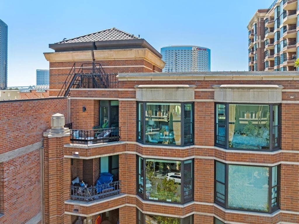 500 W Harbor Dr., #624, San Diego, CA 92101 500 W Harbor Dr., #624, San Diego, CA 92101
