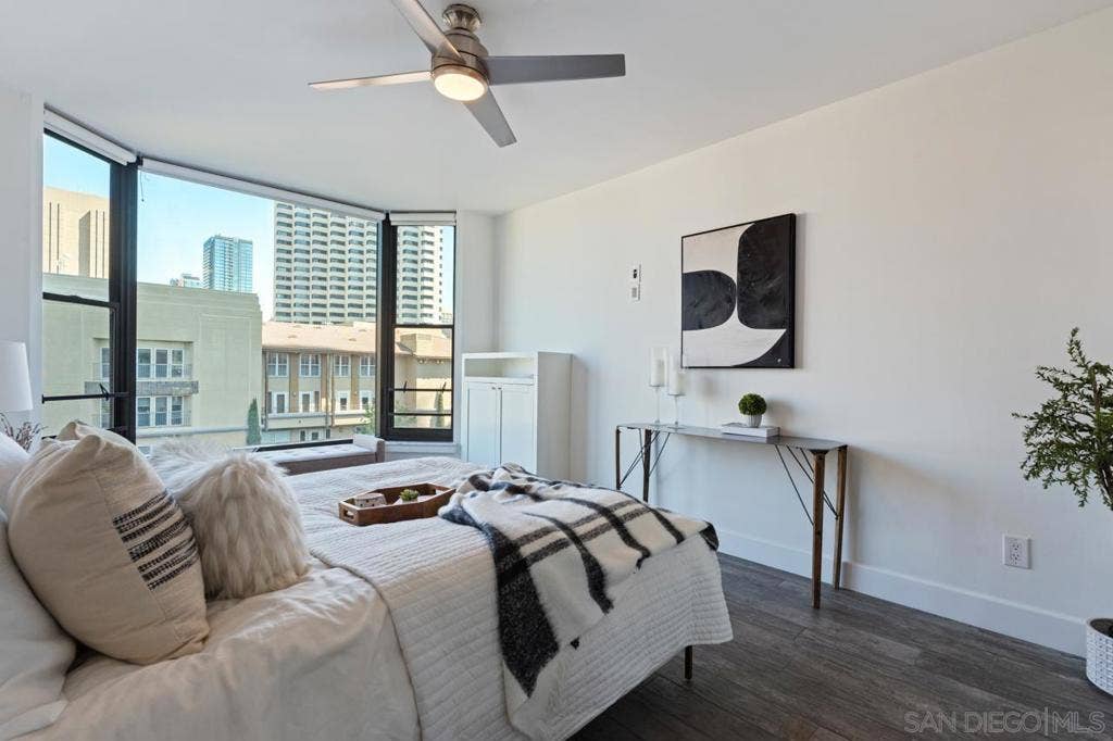 500 W Harbor Dr., #624, San Diego, CA 92101 Primary Bedroom