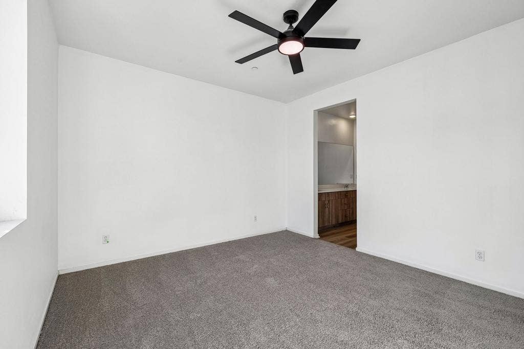 5227 Surfwalk, #106, San Diego, CA 92154