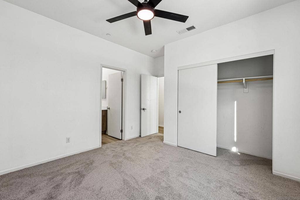 5227 Surfwalk, #106, San Diego, CA 92154