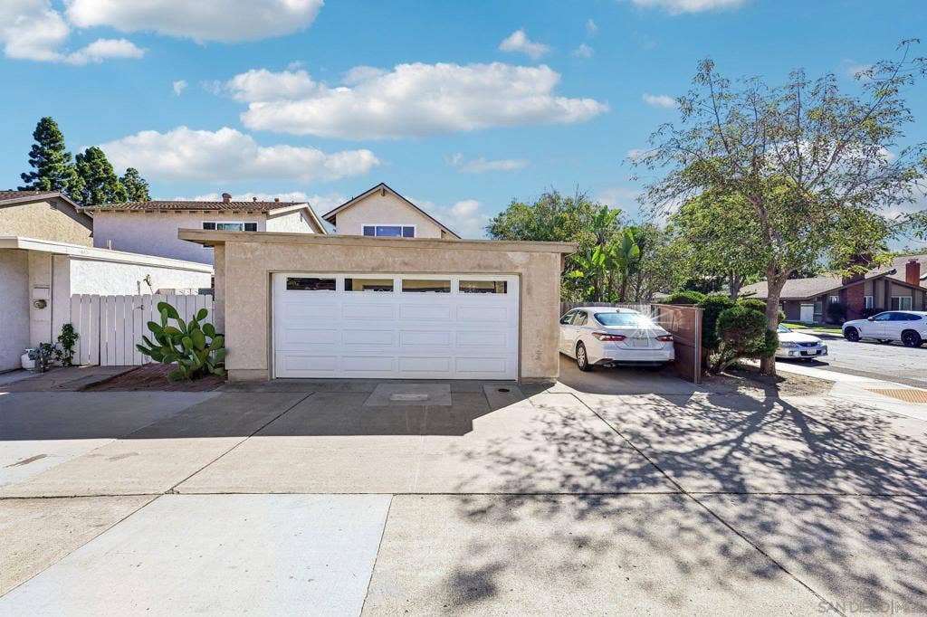 10664 Escobar, San Diego, CA 92124