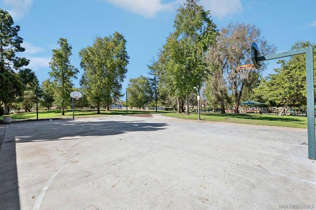 10664 Escobar, San Diego, CA 92124