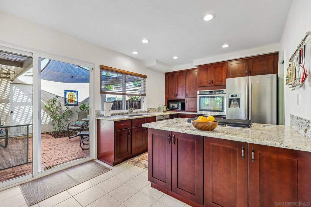 10664 Escobar, San Diego, CA 92124