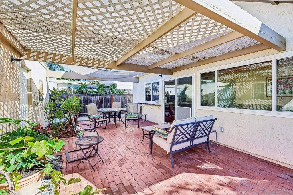 10664 Escobar, San Diego, CA 92124