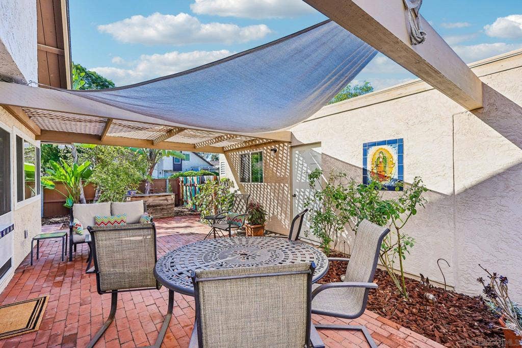 10664 Escobar, San Diego, CA 92124