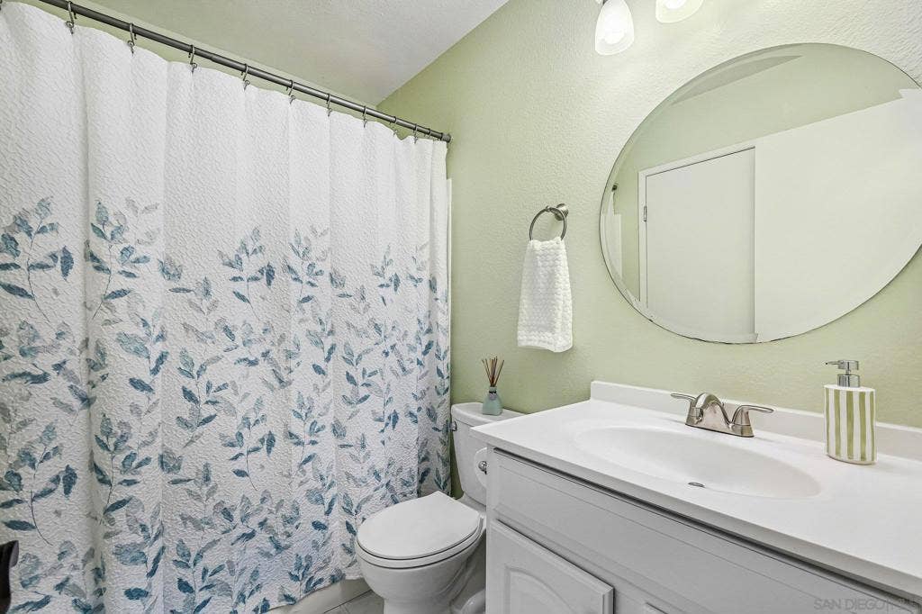 10664 Escobar, San Diego, CA 92124